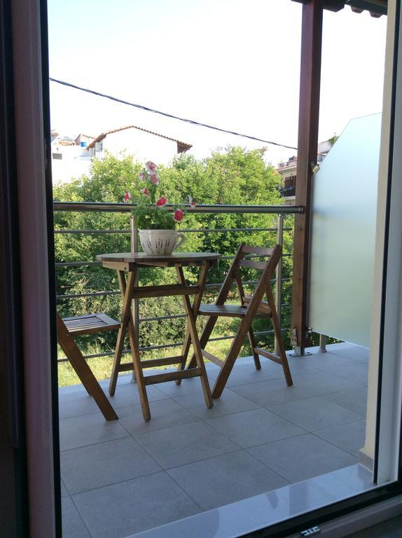 Studios Nopi-Zoi Skiathos Town Exterior foto